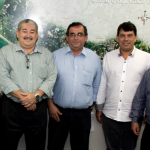 Walker Carvalho visita presidente da Fecomércio