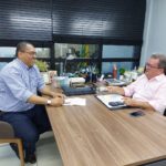 Emprego com carteira assinada cresce em agosto