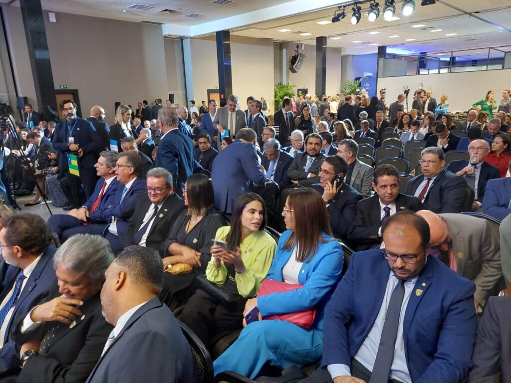 Receberam a agenda institucional os deputados Yandra Moura, Katarina Feitoza, Thiago de Joaldo, e os senadores Rogério Carvalho e Laércio Oliveira