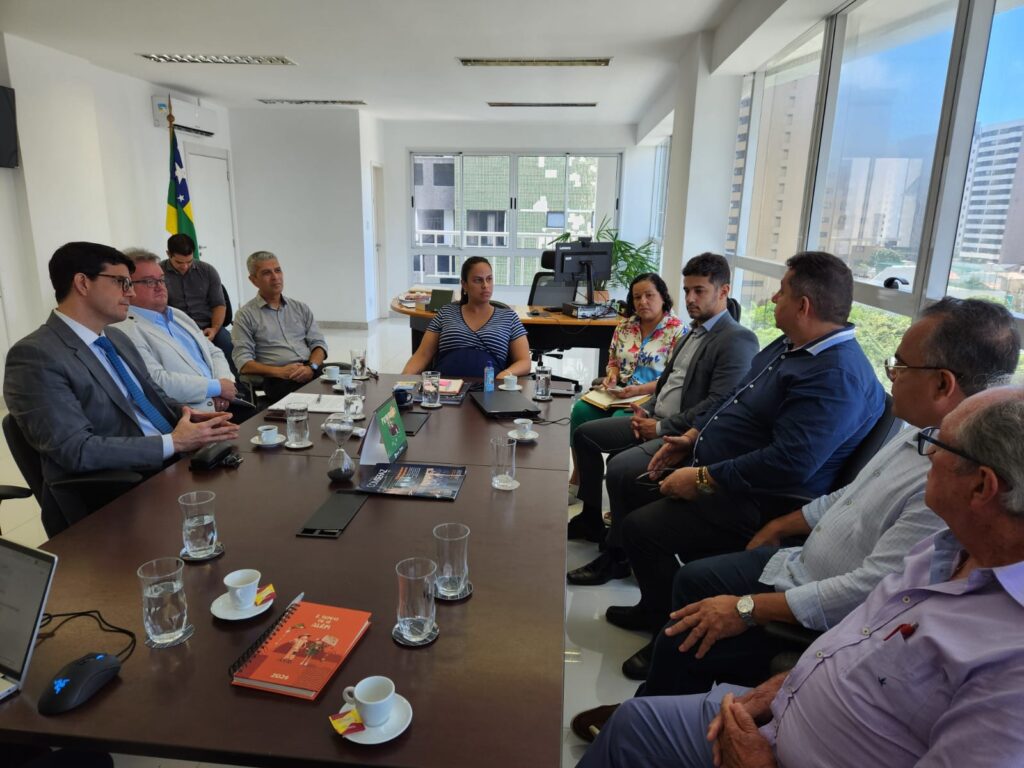 Fecomércio e Sefaz discutem pautas para o desenvolvimento do comércio em Sergipe. 