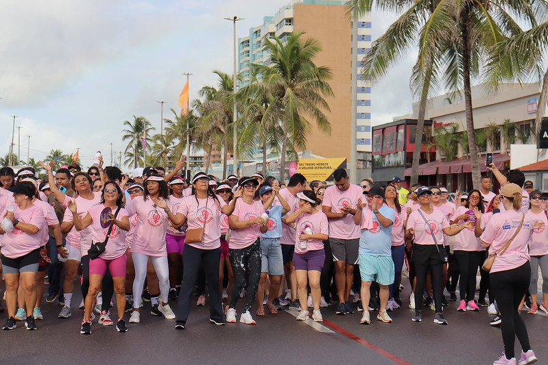 Primeira Caminhada Contra o Feminicídio reúne centenas de mulheres e reforça mobilização em Sergipe